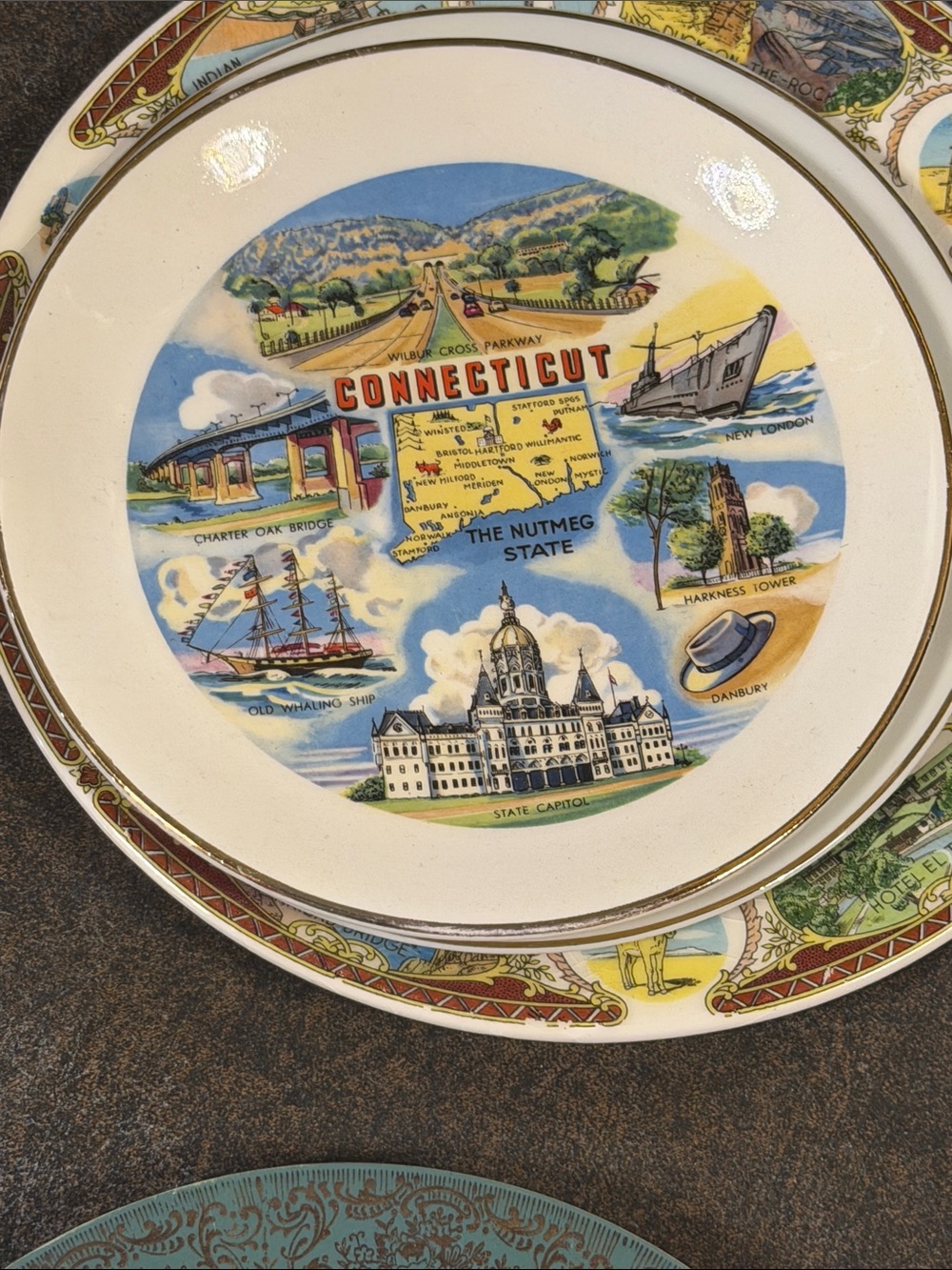 Connecticut Souvenir Decorative Plate - White with Multicolor State Scenes